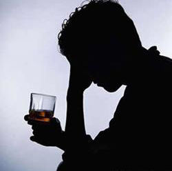 飲酒也會導致脫發(fā)？！